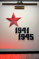 Kızıl Yıldız'ın Zaferi! | 1941-1945 İkinci Dünya Savaşı Zafer Anıtı Duvar Dekoru